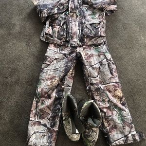Outdoor Hunting Gear